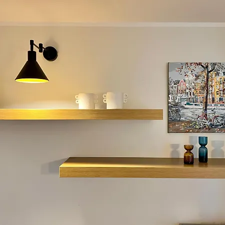 Apartment Charming Centre With Free Parking And Spacious Balcony *