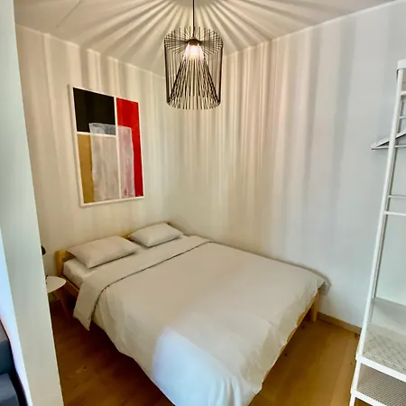 Charming Centre With Free Parking And Spacious Balcony Reval