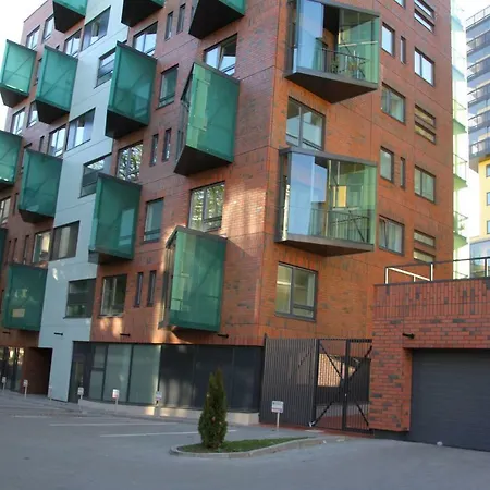 דירה Charming Centre With Free Parking And Spacious Balcony *