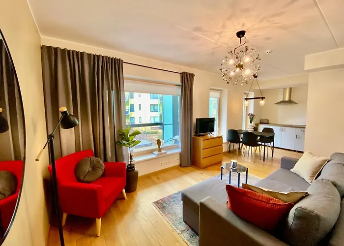 Charming Centre With Free Parking And Spacious Balcony * Ταλίν